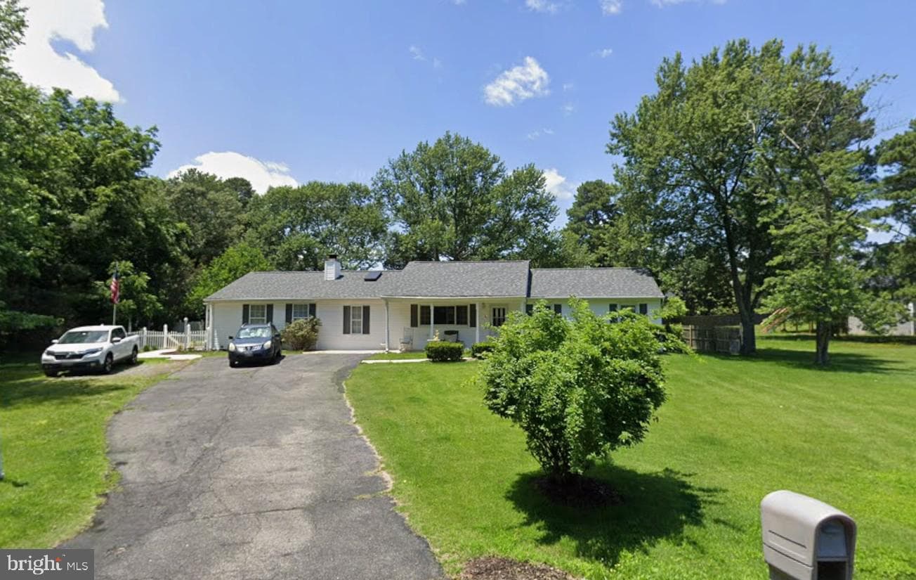 4915 Quade Circle
