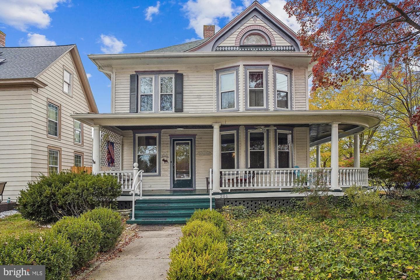 201 Central Avenue photo 1