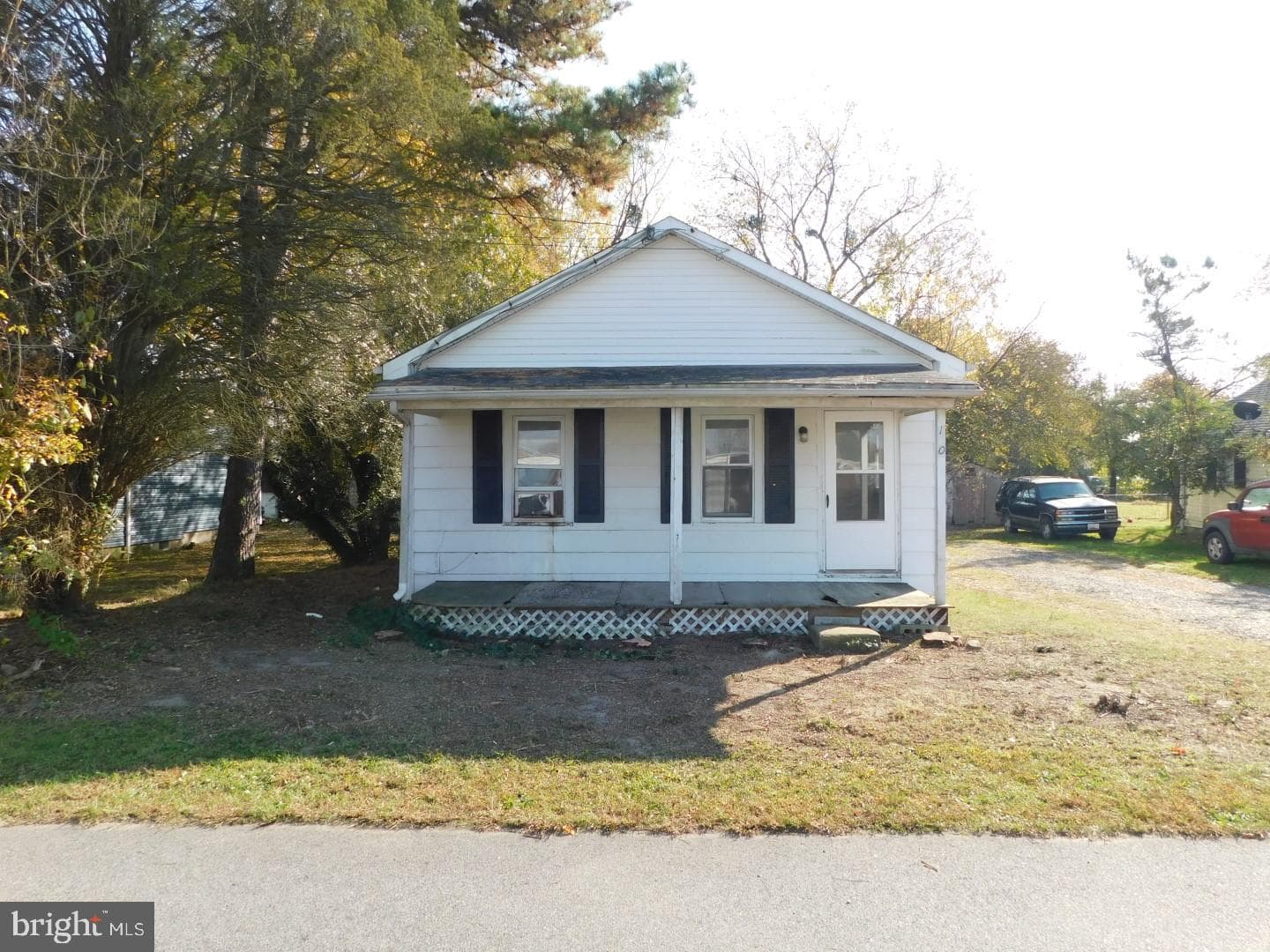 110 N School Street photo 2