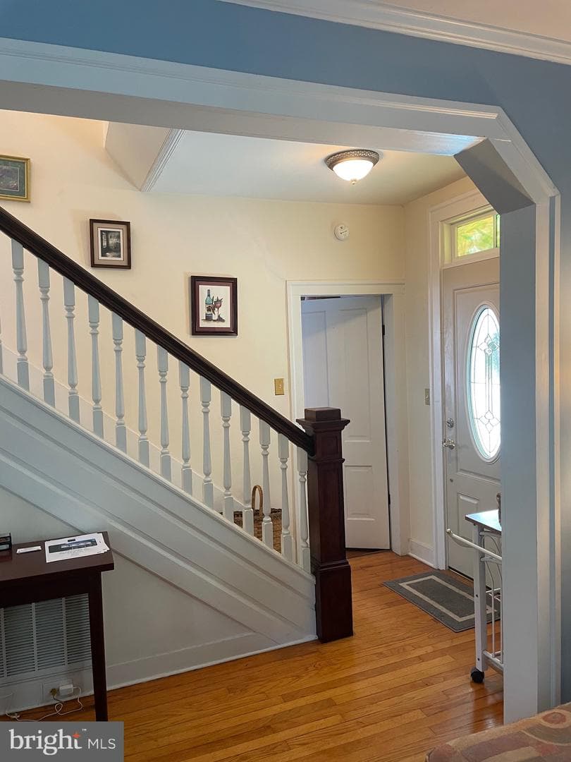 123 Bloomingdale Avenue photo 6