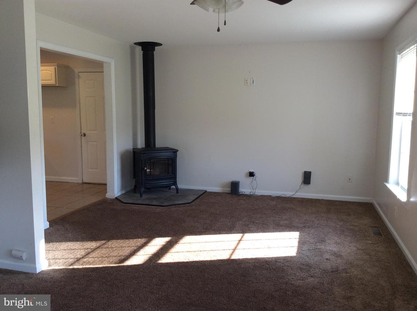 25698 Caroline Street photo 12