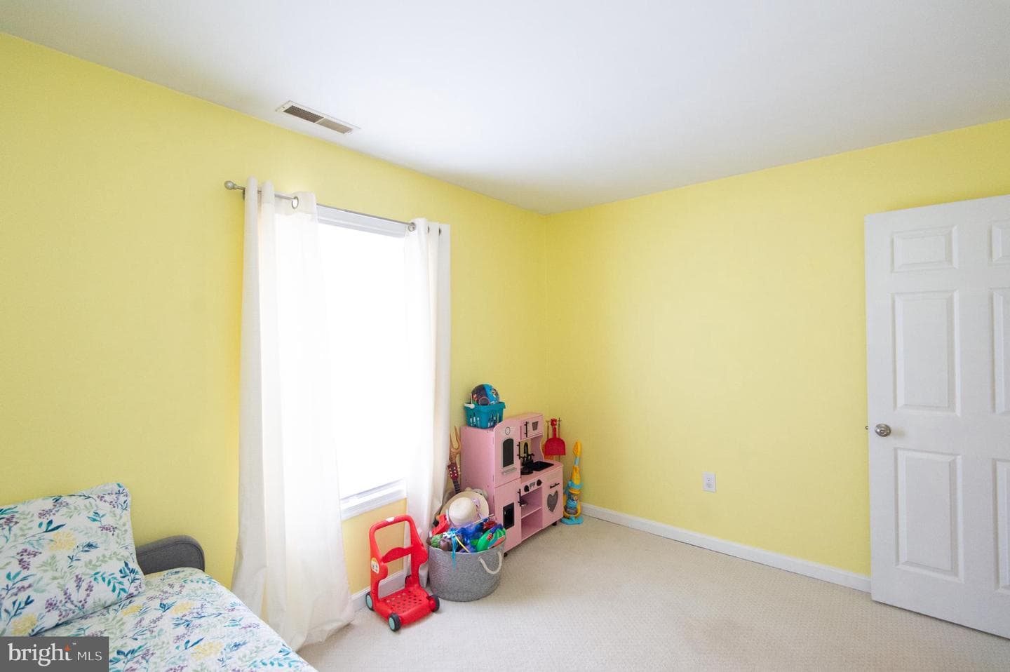 106 Noble Avenue photo 17