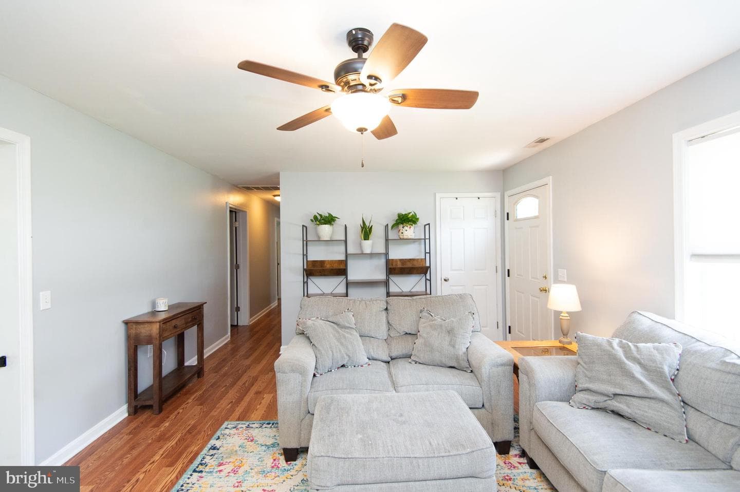 106 Noble Avenue photo 2