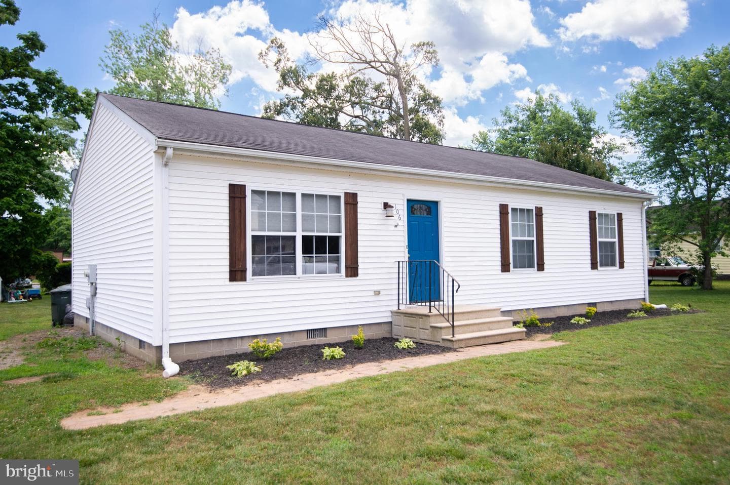 106 Noble Avenue photo 20