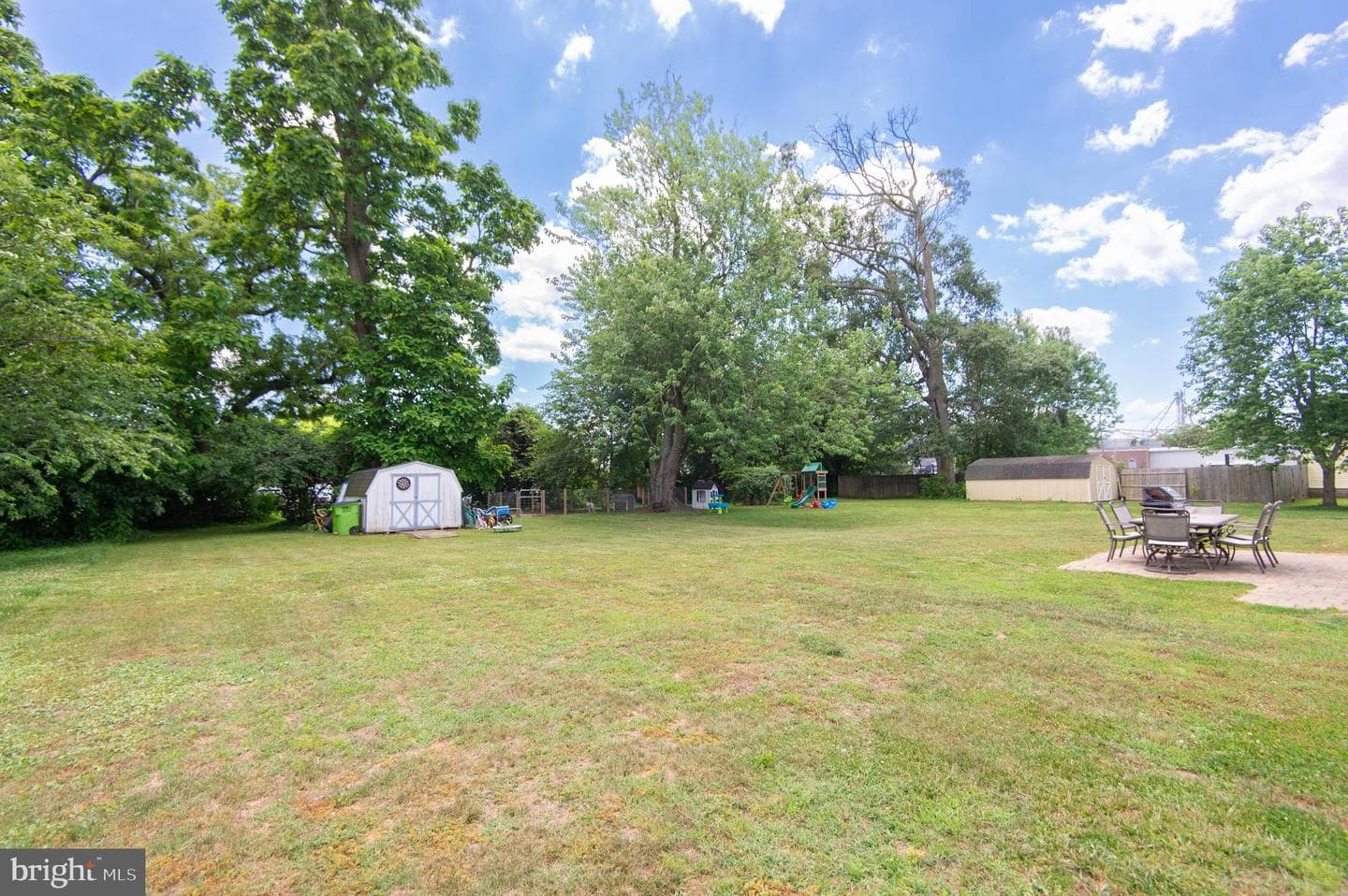 106 Noble Avenue photo 23