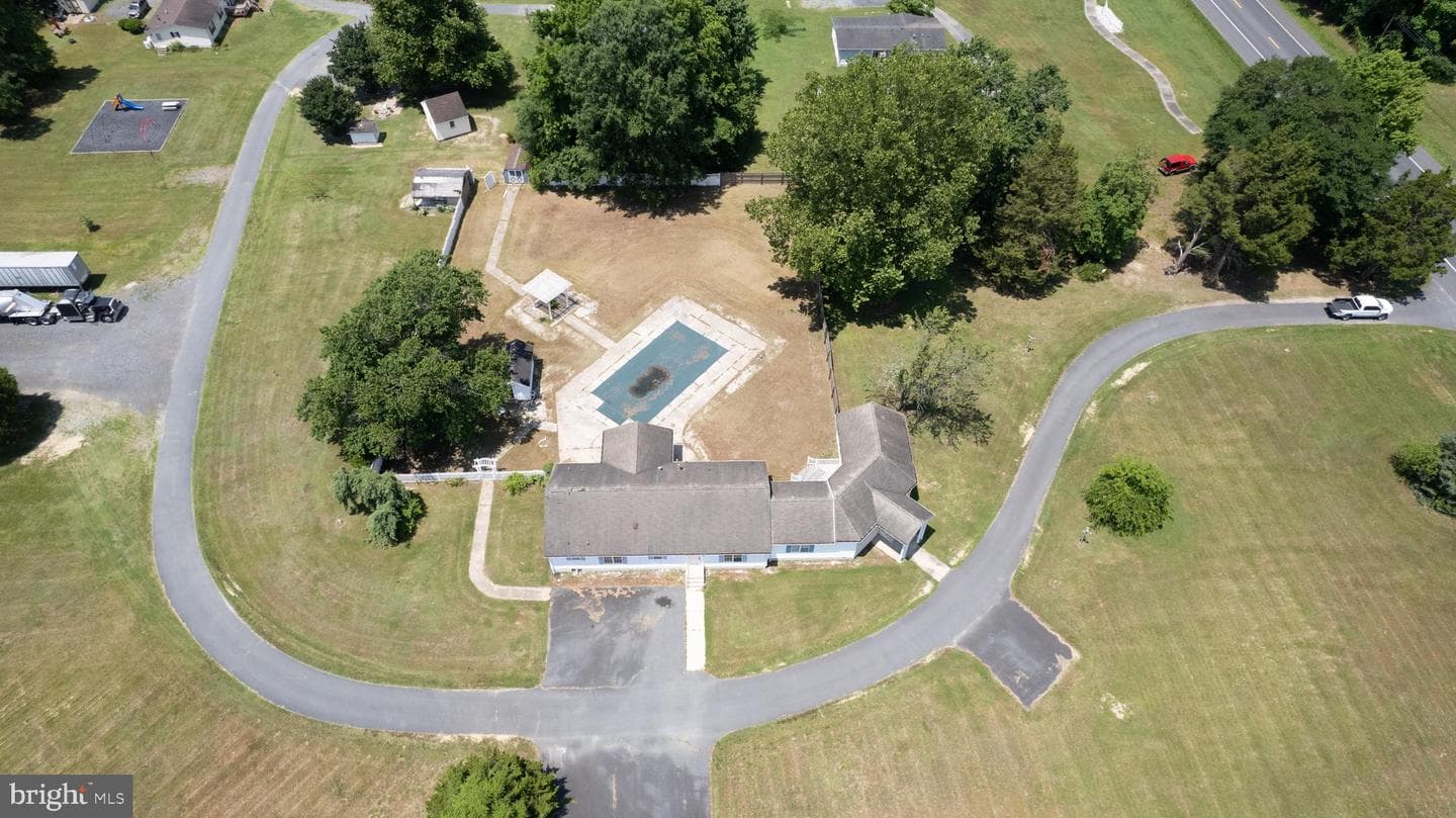 21303 Dover Bridge Road photo 3