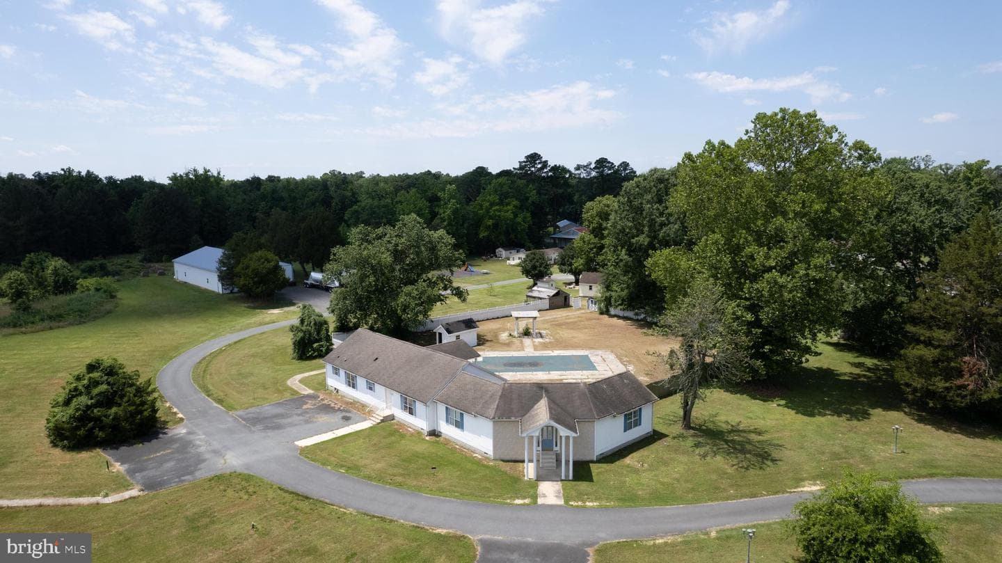 21303 Dover Bridge Road photo 4