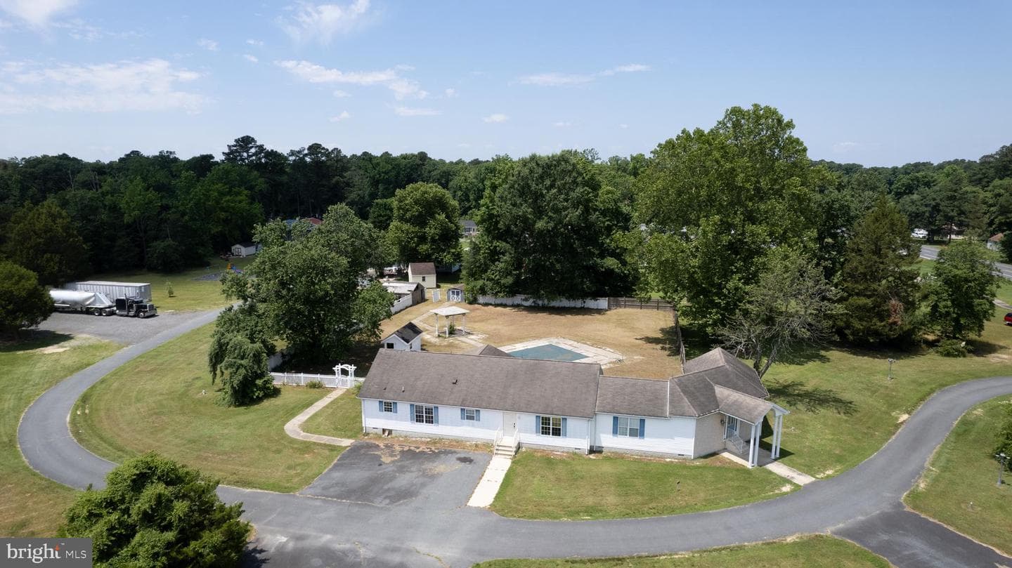 21303 Dover Bridge Road photo 5
