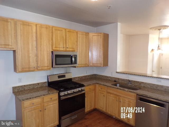 1204 Blue Heron Drive photo 10