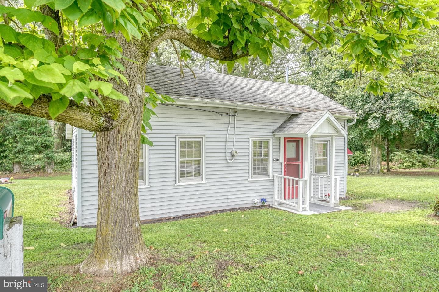 6140 Laurel Grove Road photo 5