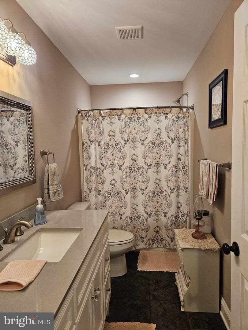 500 Bernard Avenue photo 32