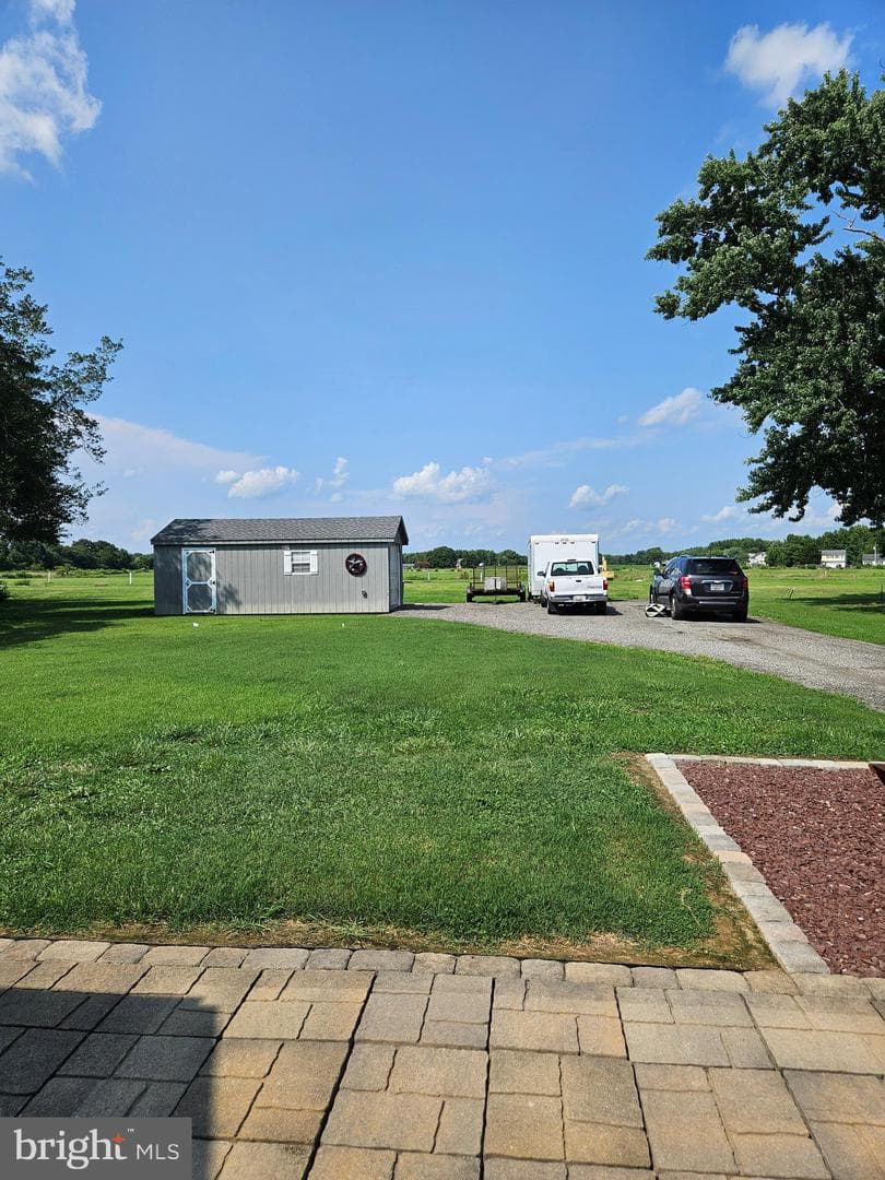 500 Bernard Avenue photo 36