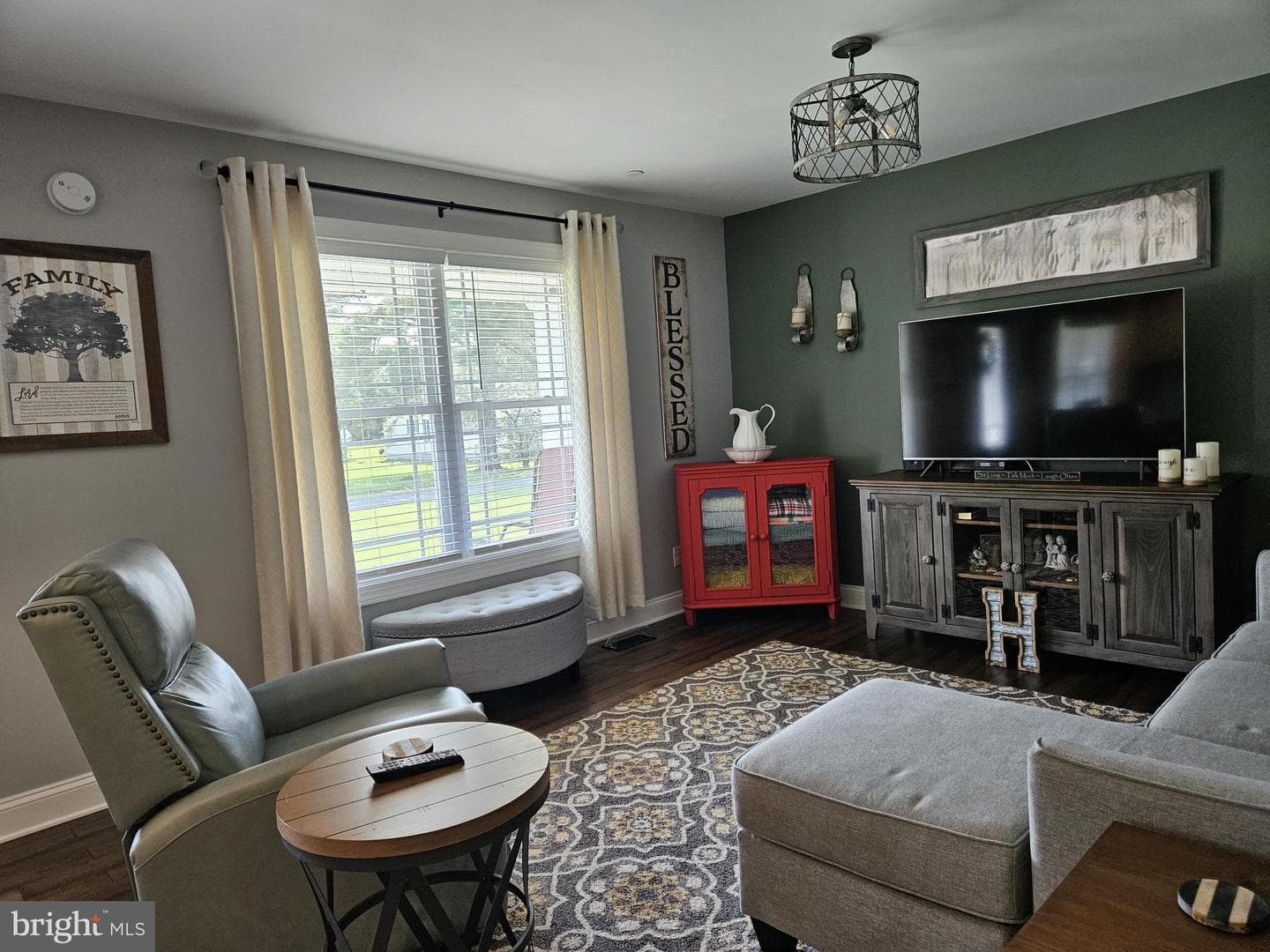 500 Bernard Avenue photo 8