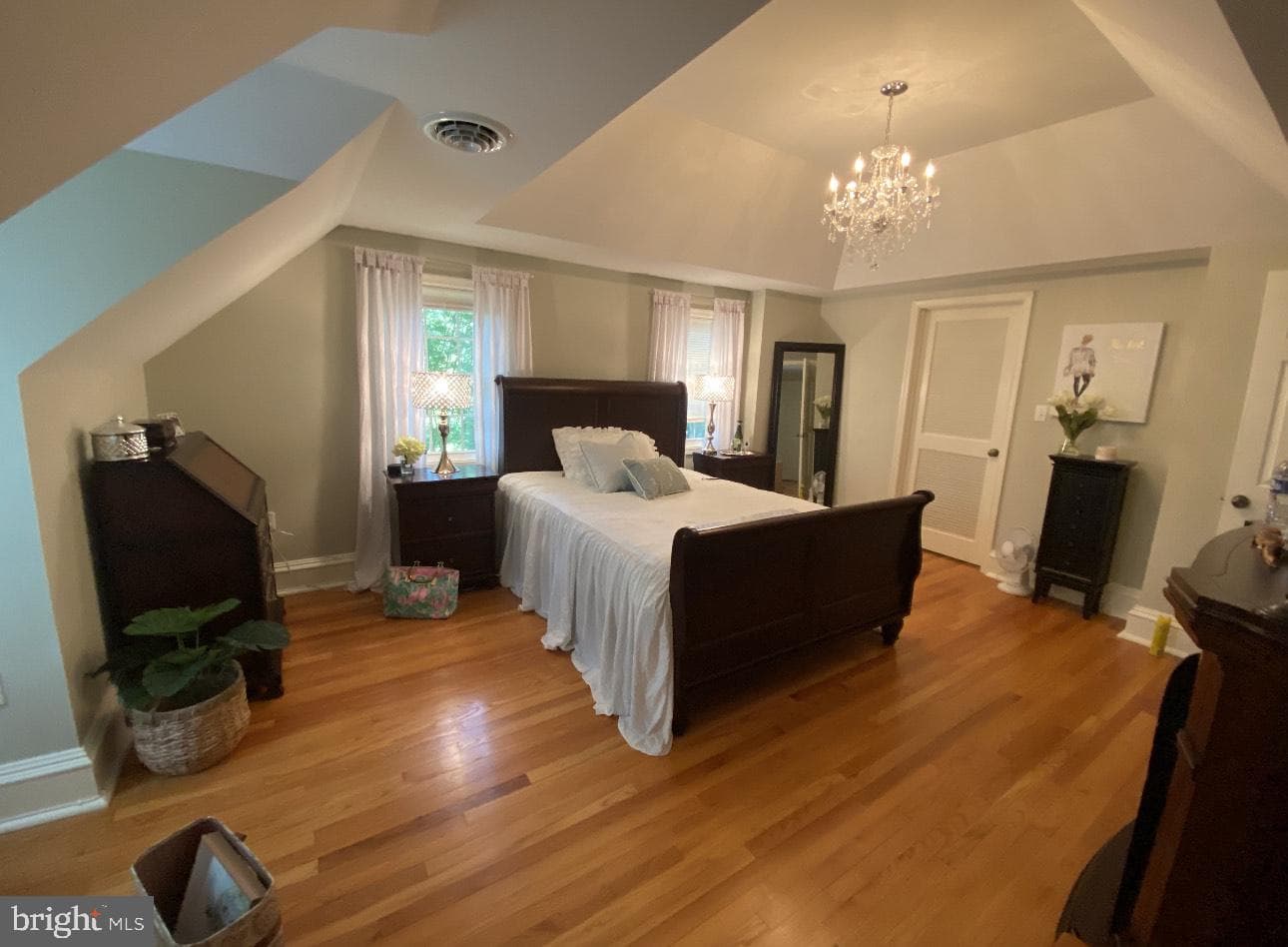 107 Ellerslie Court photo 28