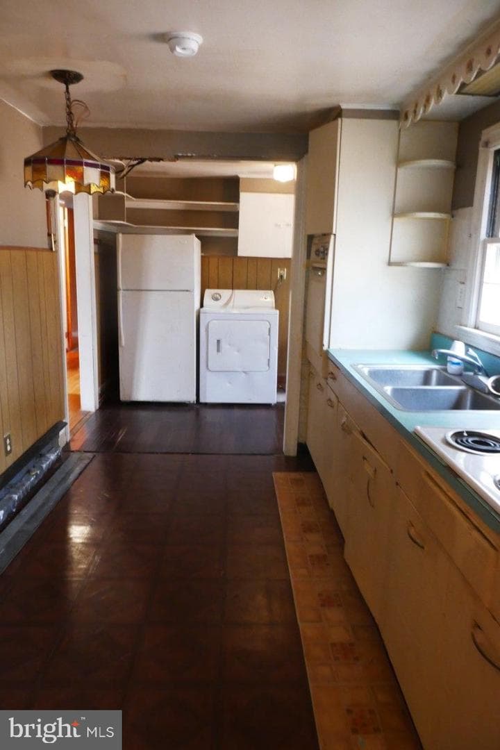707 Camp Road photo 13