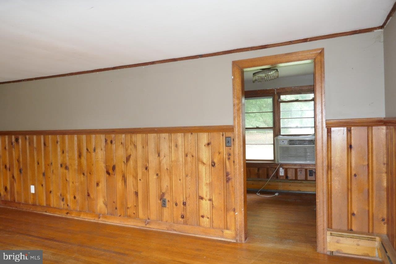 707 Camp Road photo 4