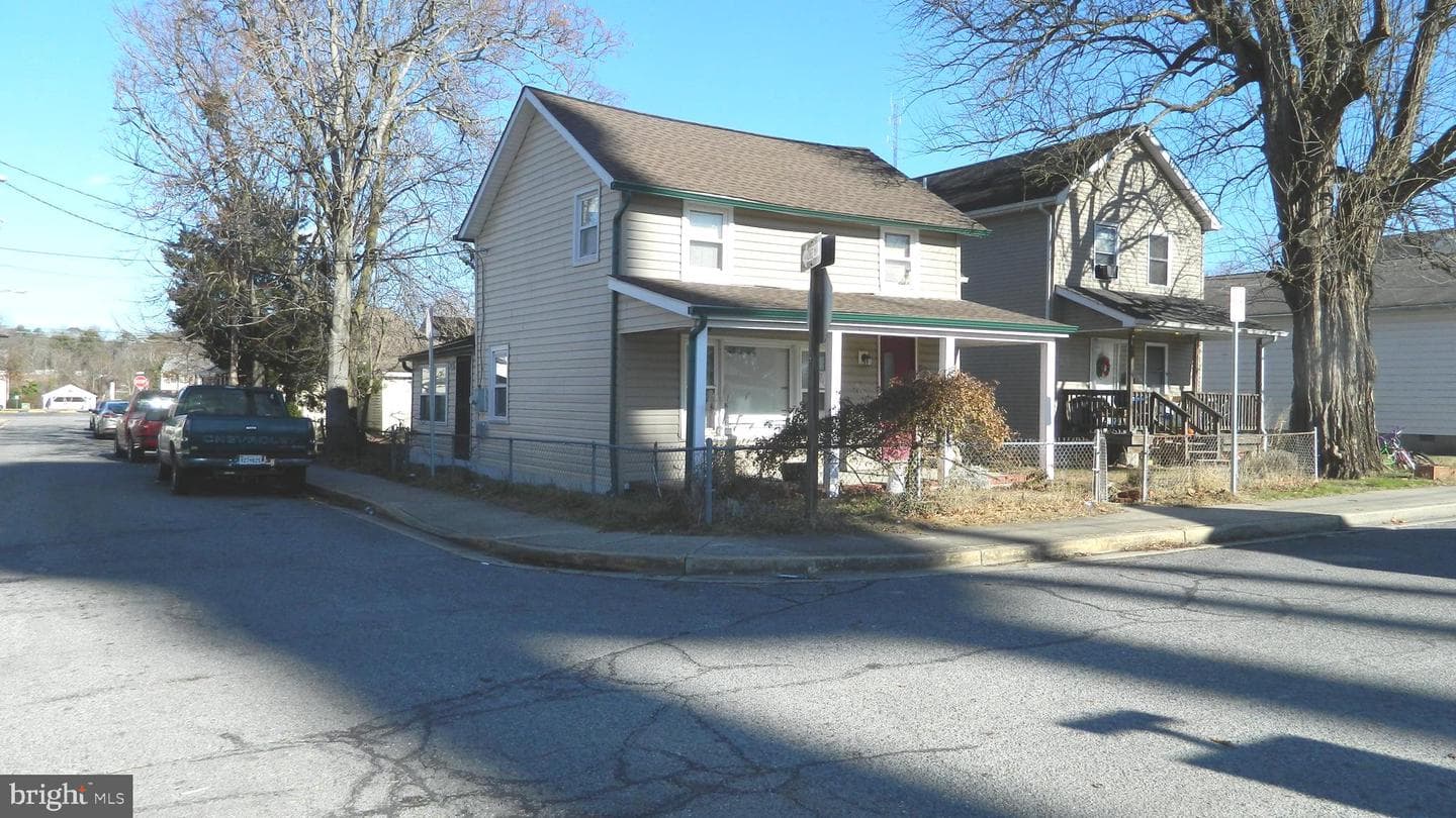 501 Lincoln Street, Denton