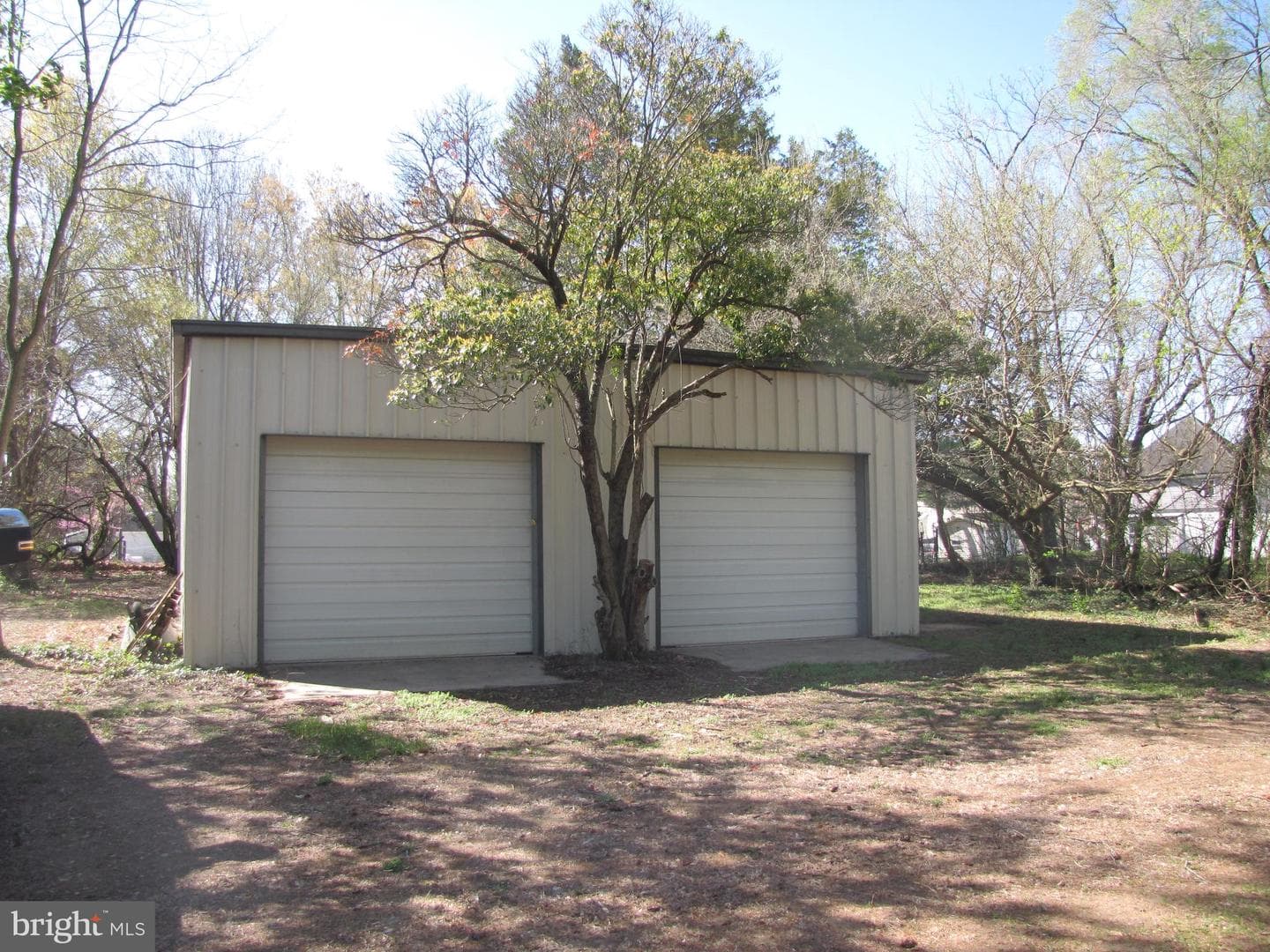 213 Central Avenue photo 8
