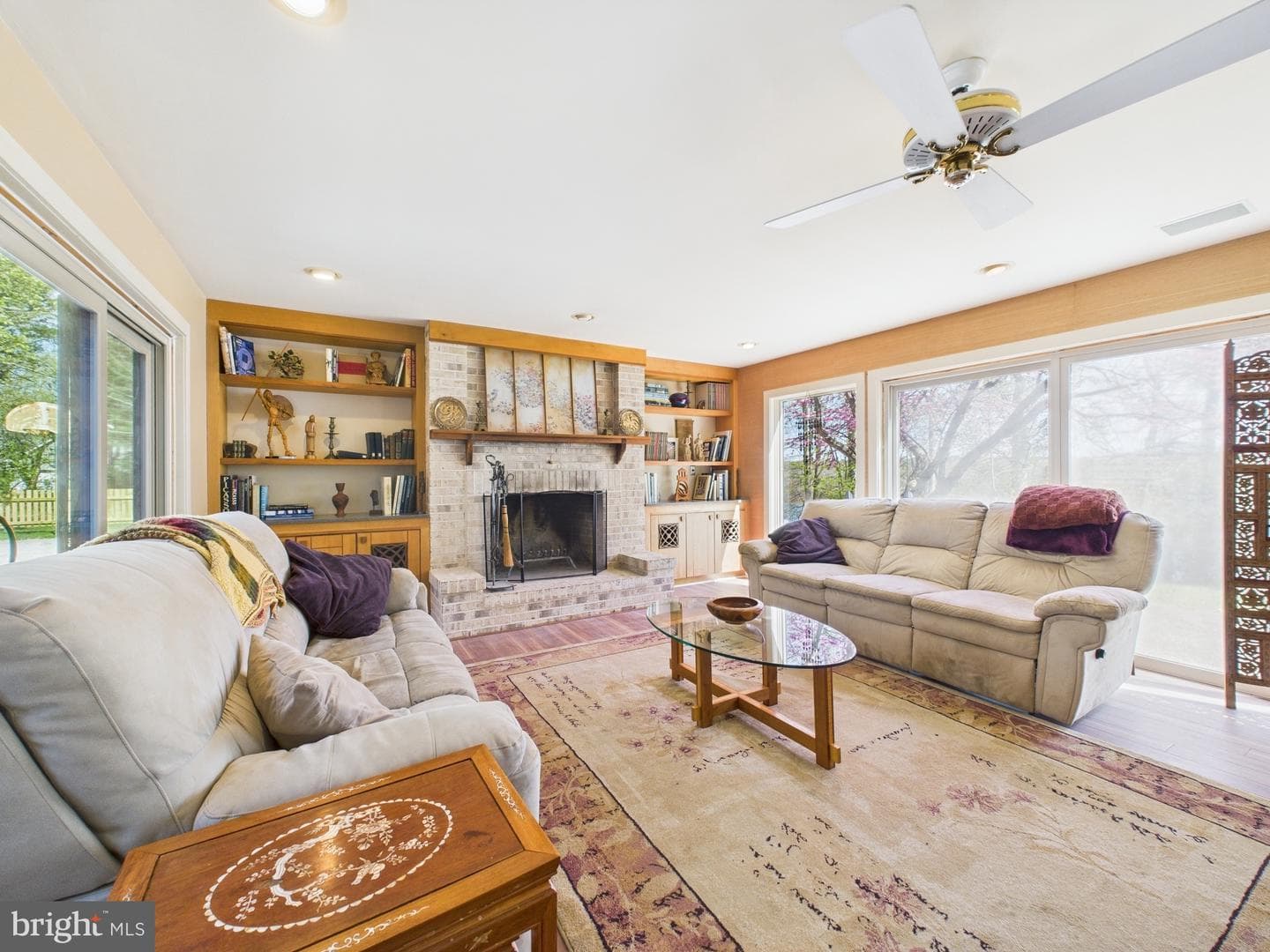 8816 Dorothy Lane photo 23
