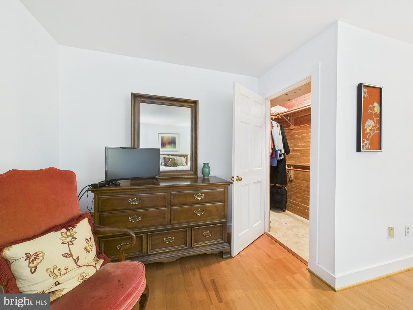 8816 Dorothy Lane photo 26