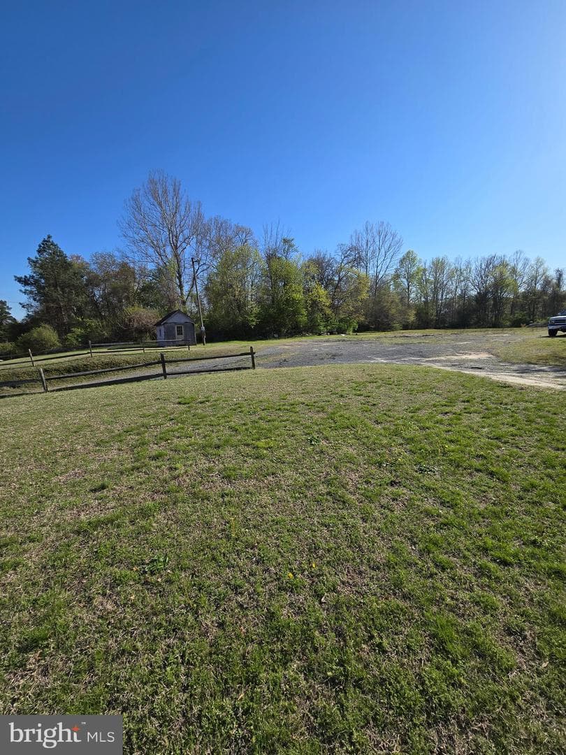 3880 Laurel Grove Road photo 10