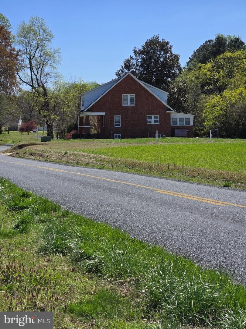 3880 Laurel Grove Road photo 2