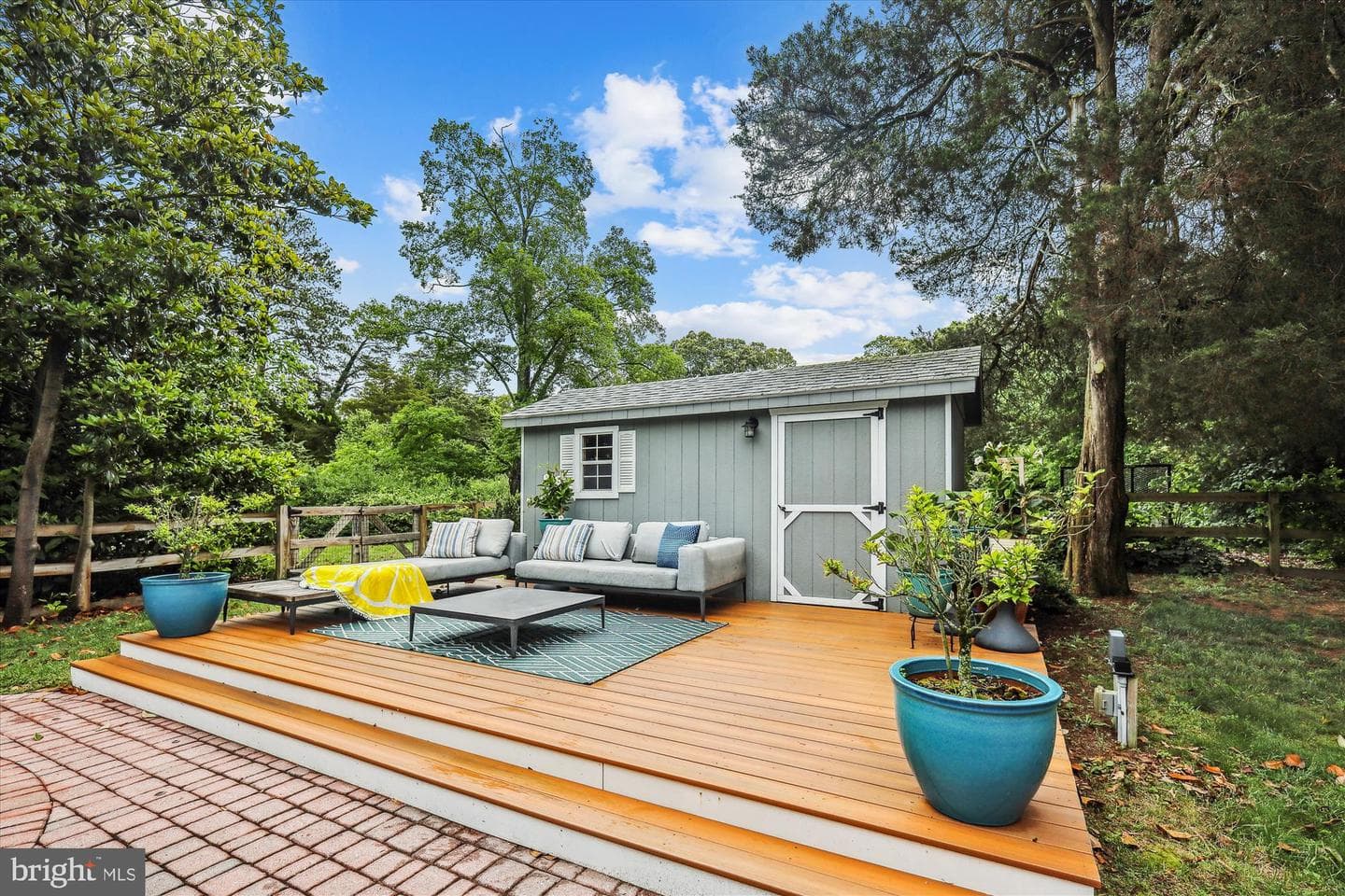 23274 Holly Park Drive photo 11