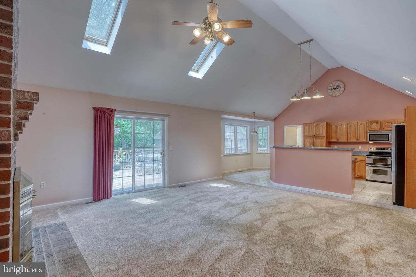 14462 Poplar Street photo 30