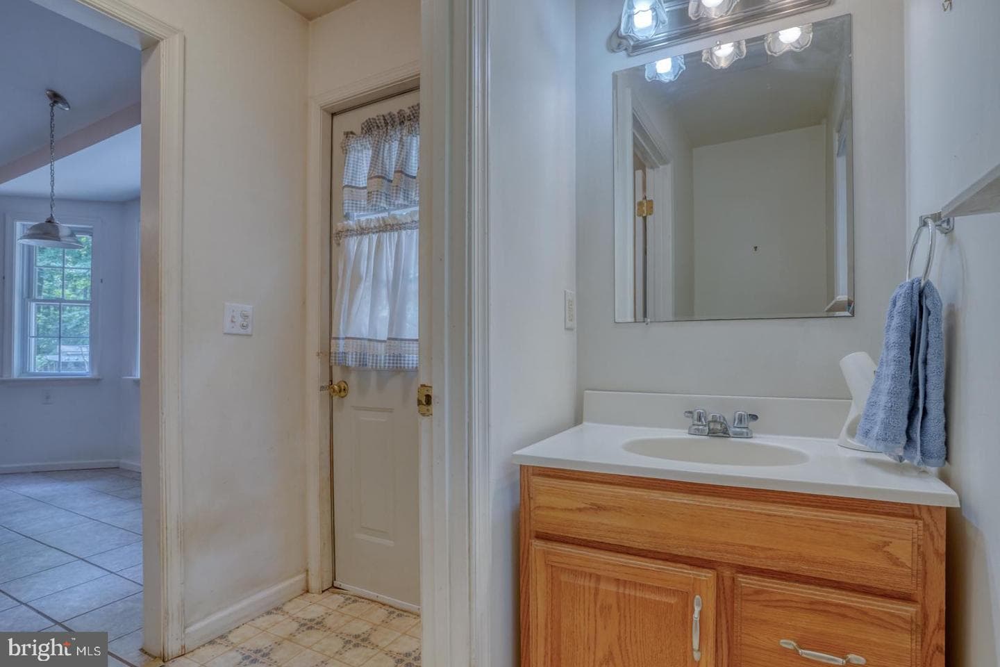 14462 Poplar Street photo 34