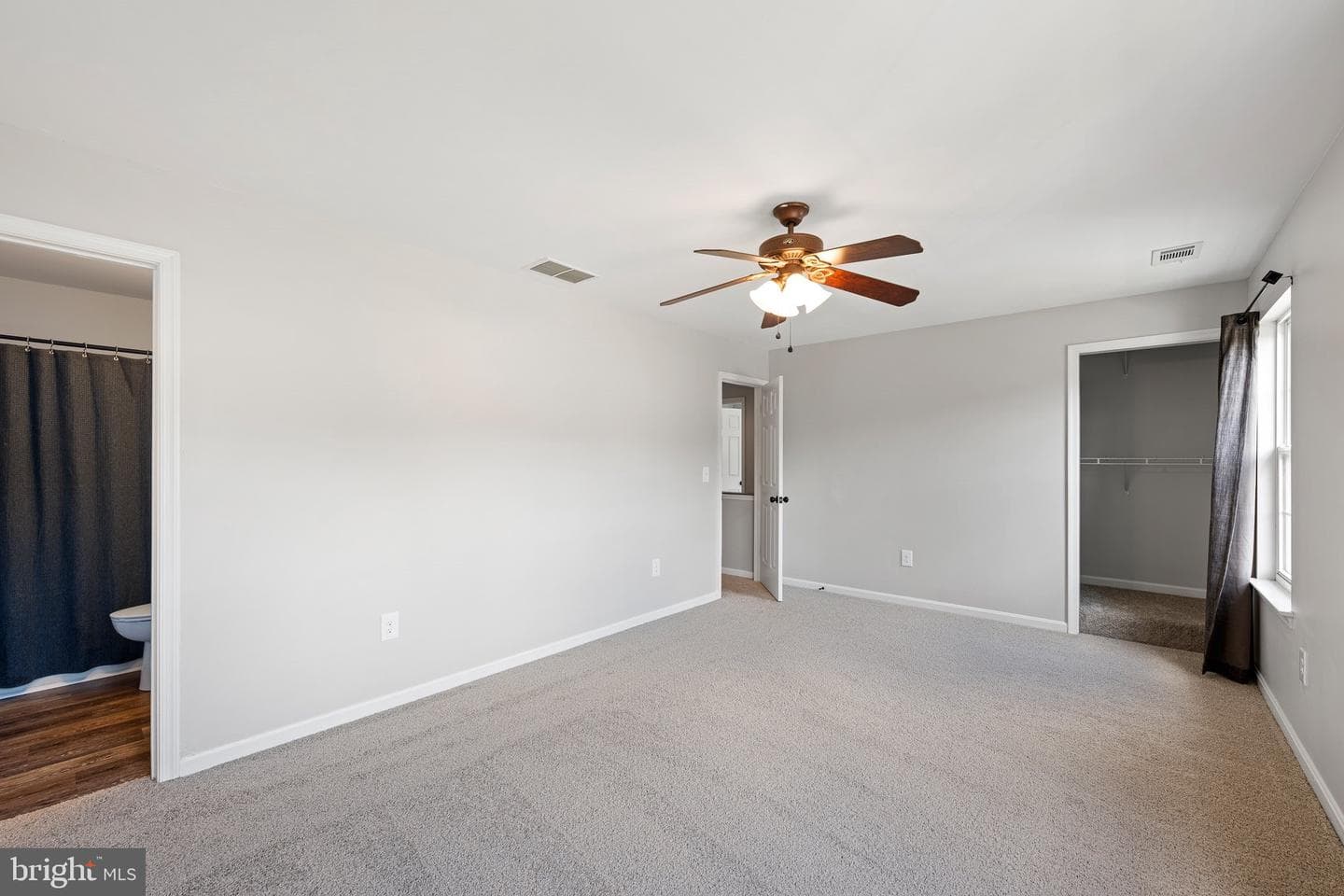 407 Wood Duck Drive photo 16