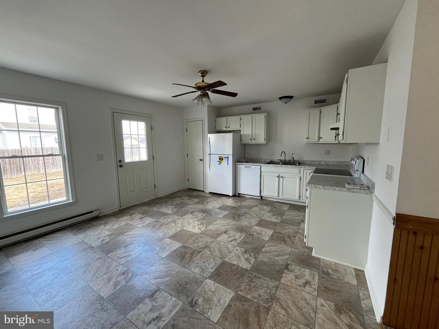 513 Vaughn Avenue photo 4