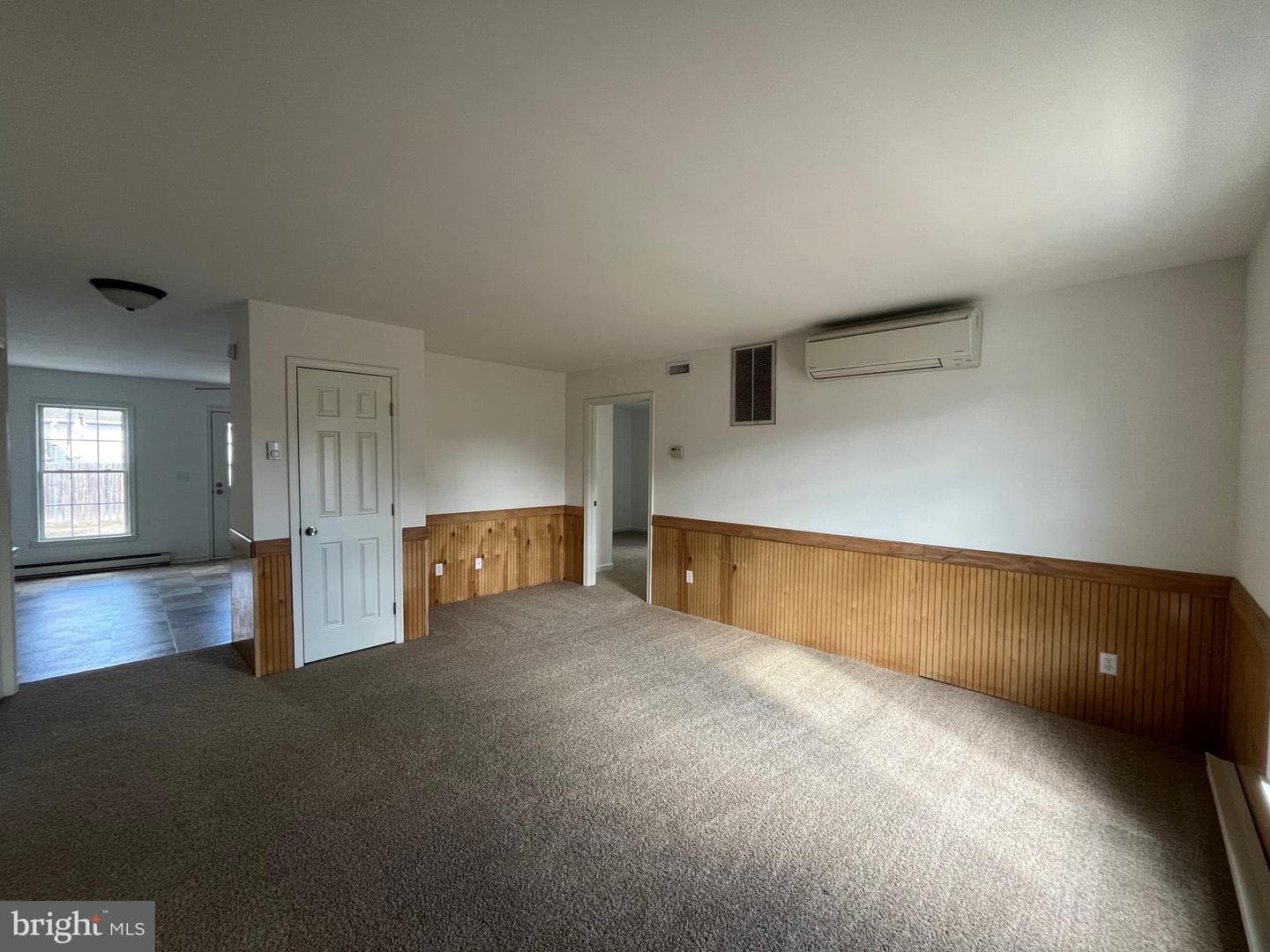 513 Vaughn Avenue photo 6