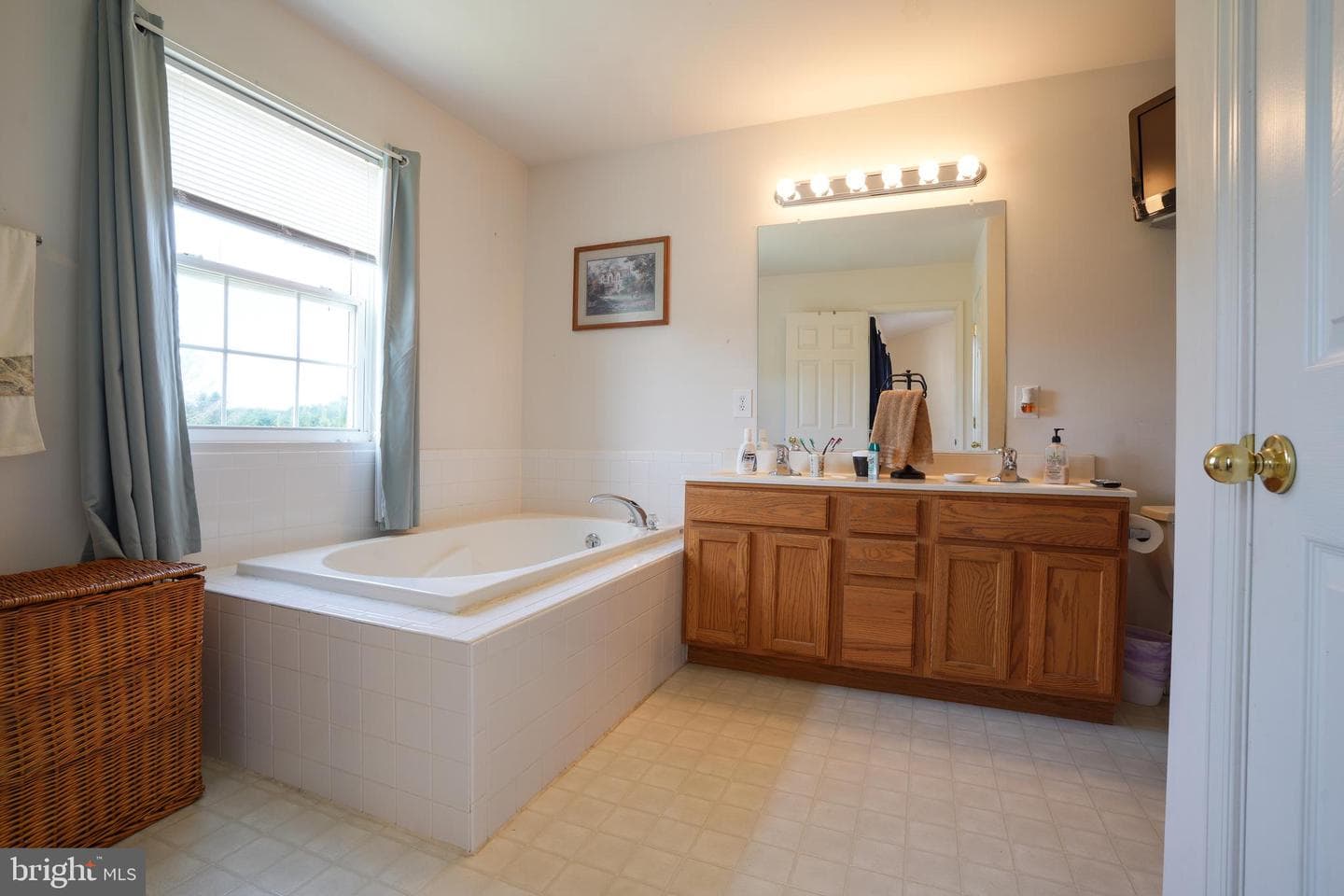 26674 Bentley Place photo 14