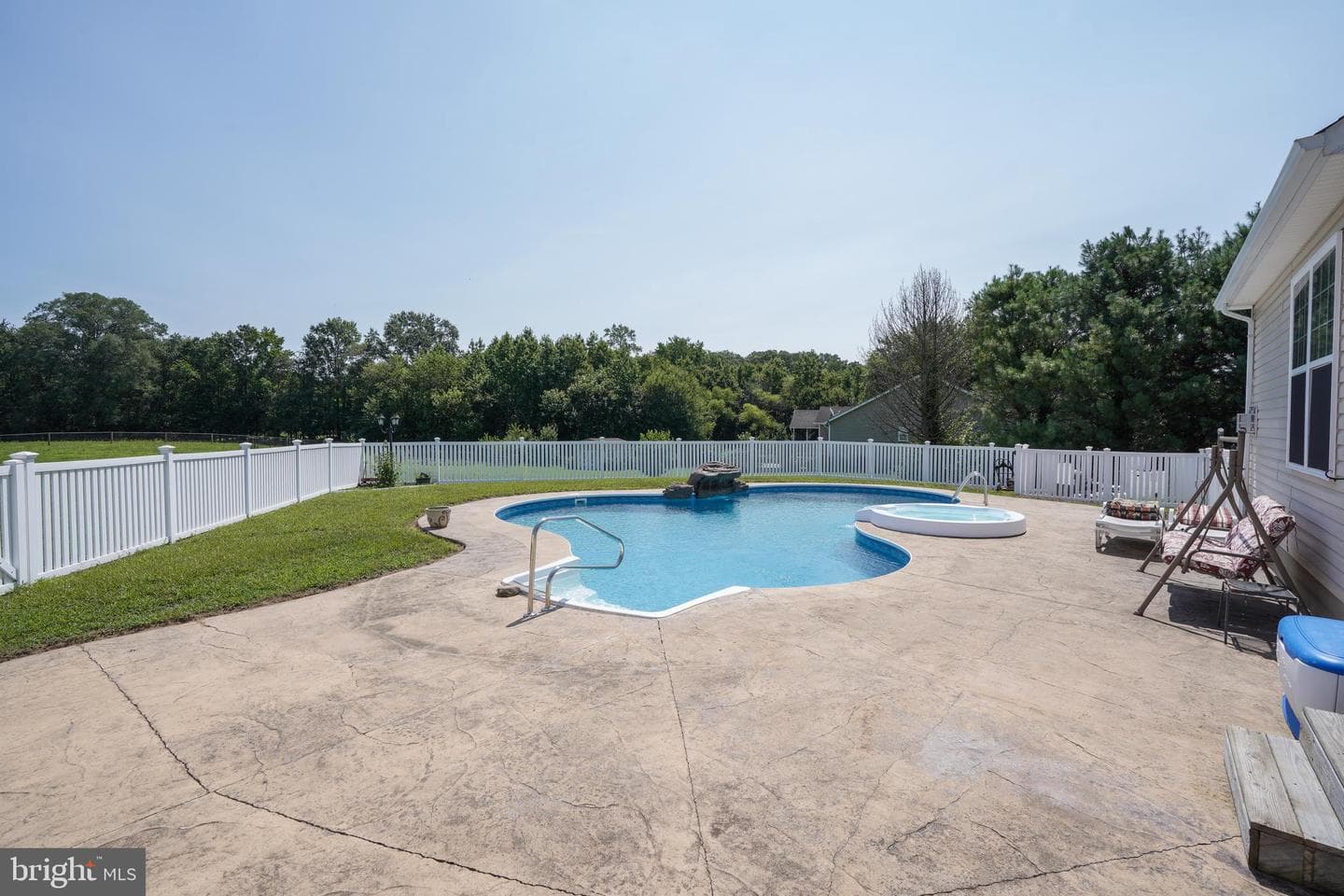 26674 Bentley Place photo 22