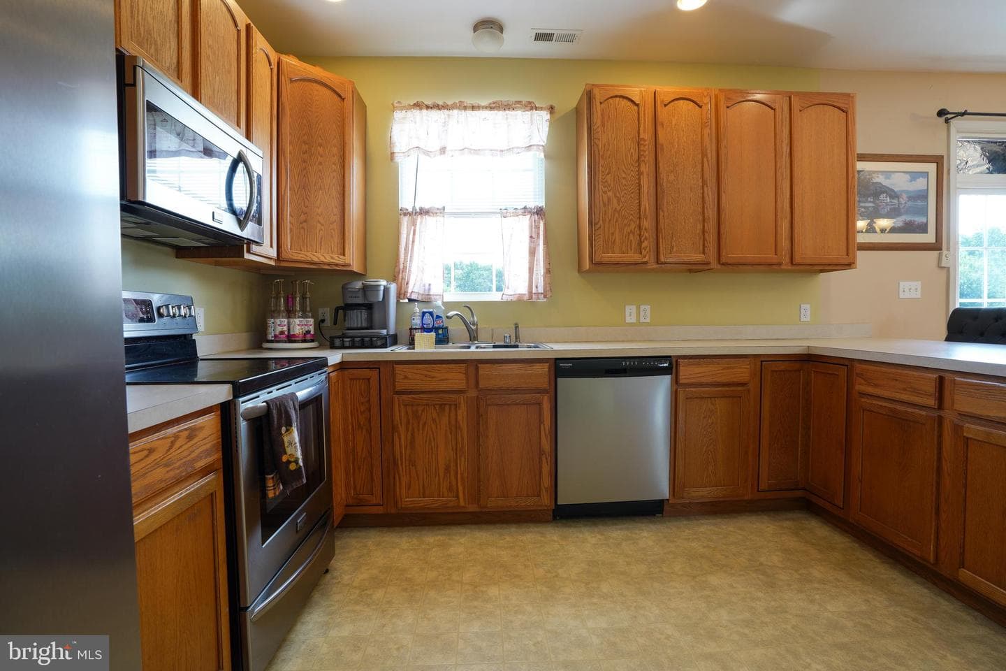 26674 Bentley Place photo 9