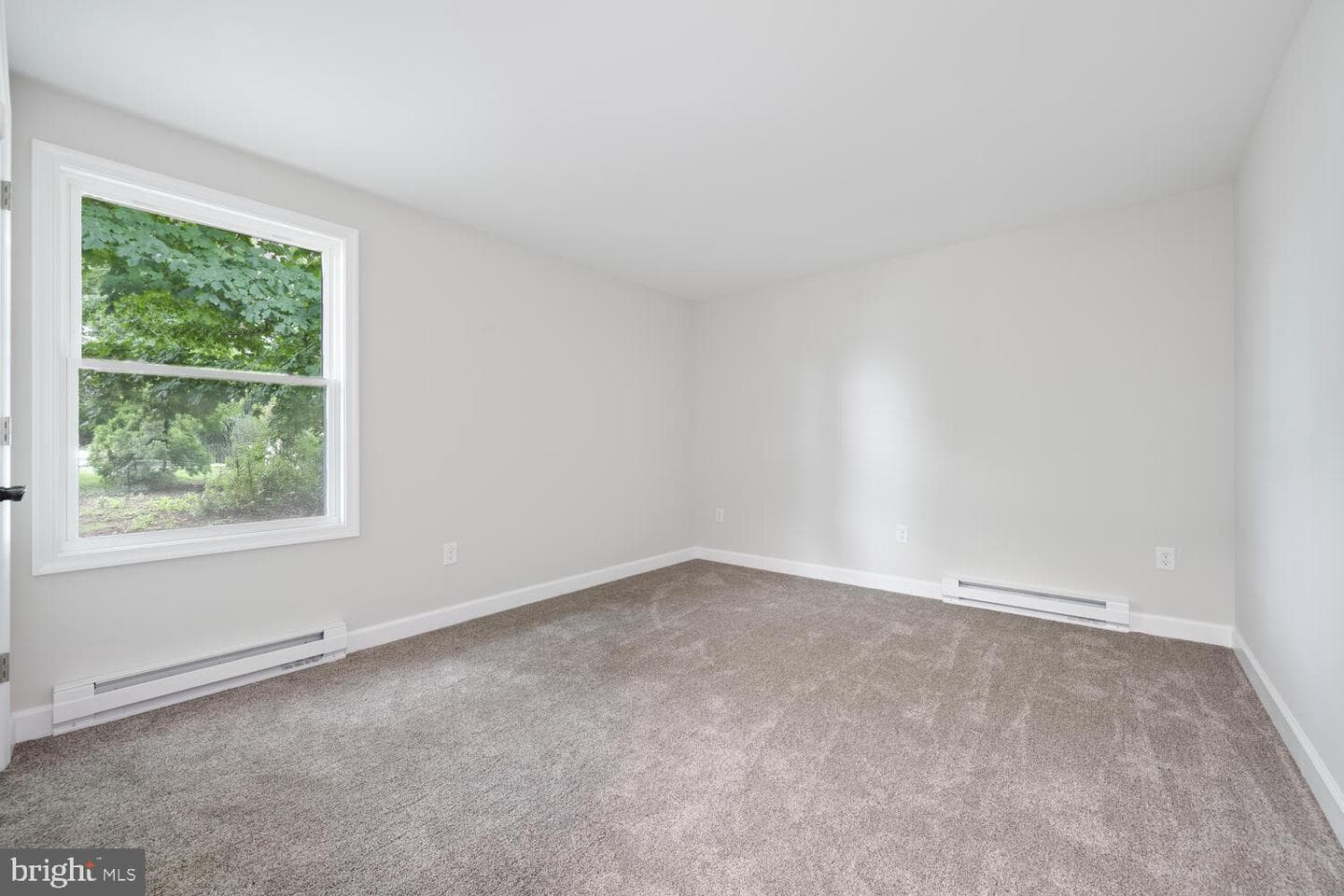 14 N Maple Street photo 18