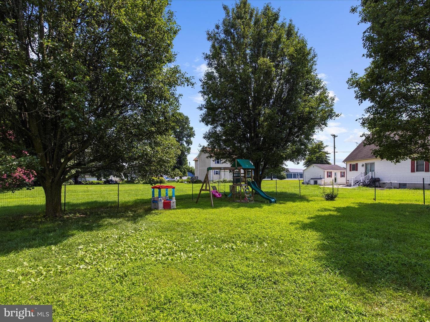 113 Lednum Avenue photo 32