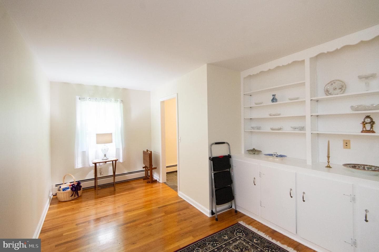 8 W Liberty Street photo 18