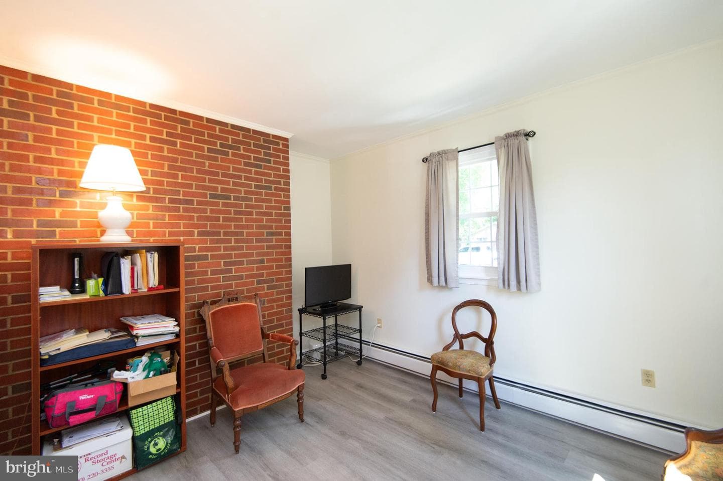 8 W Liberty Street photo 8