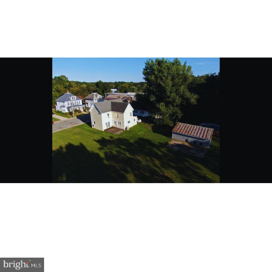 311 Holt Street photo 2