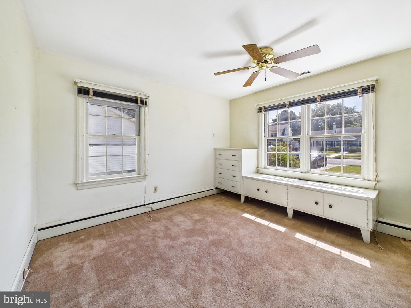 207 Bloomingdale Avenue photo 17