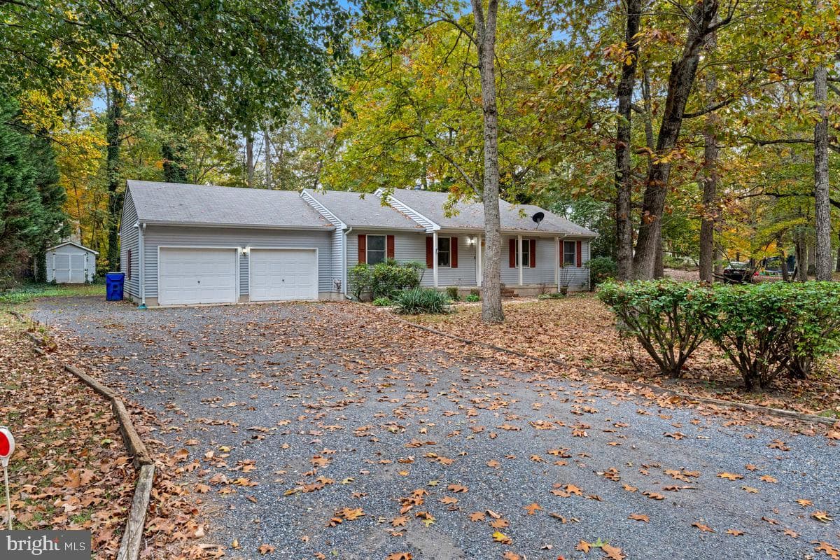 25291 Calvert Drive photo 2