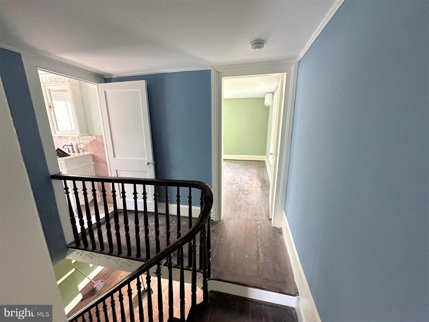 11198 Maple Avenue photo 14