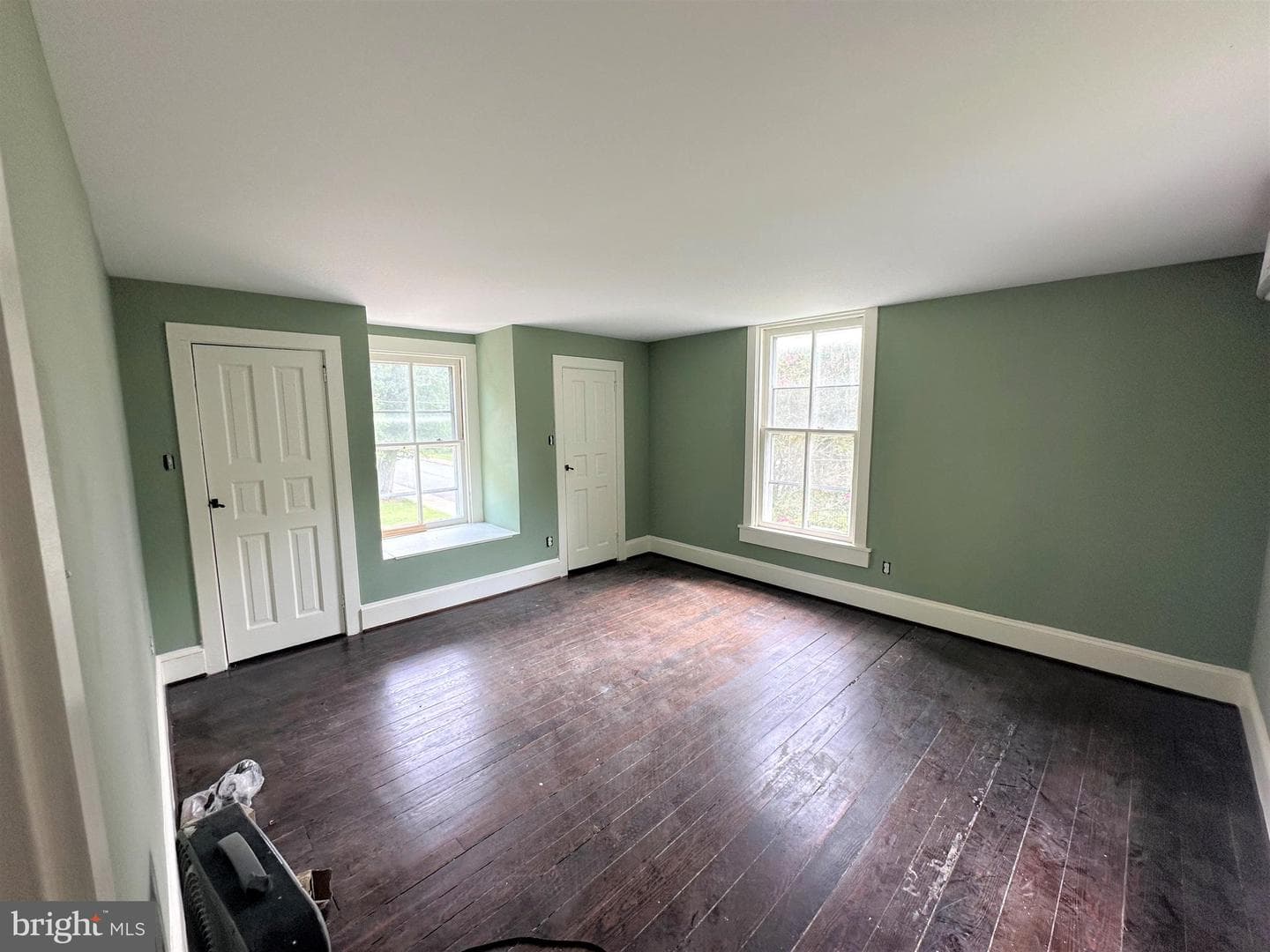 11198 Maple Avenue photo 16