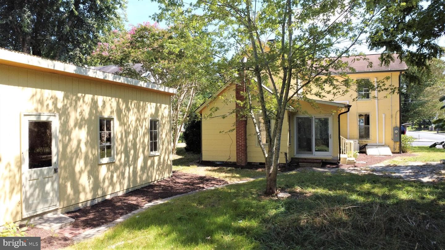 11198 Maple Avenue photo 29