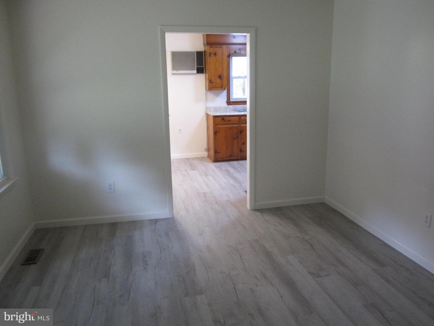 26606 Idlewild Road photo 21
