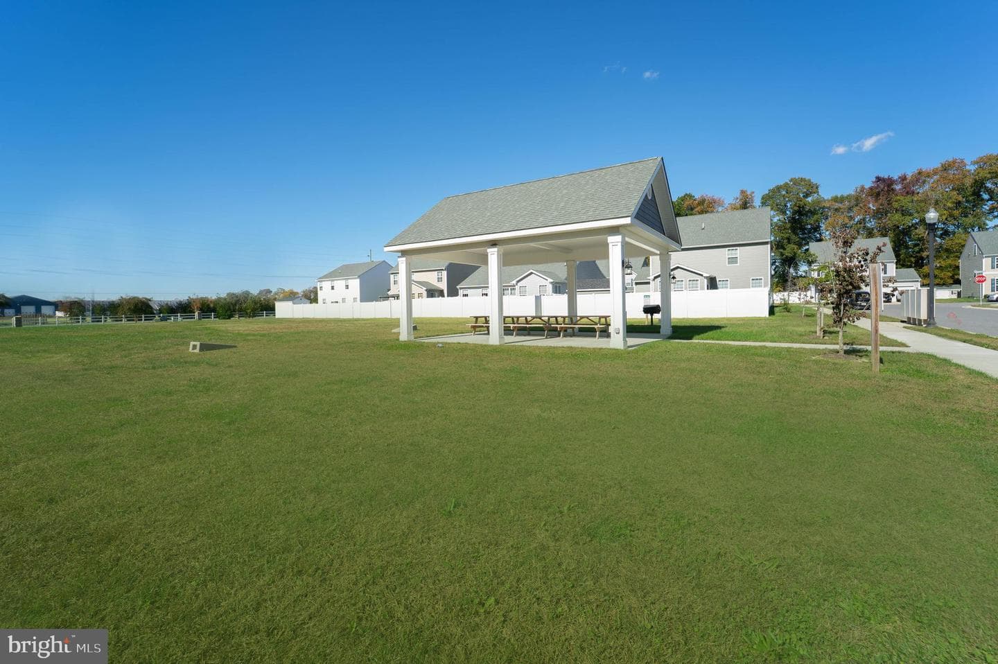 406 Morning Glory Drive photo 45