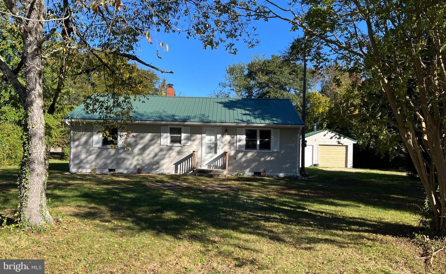26732 Idlewild Road photo 1