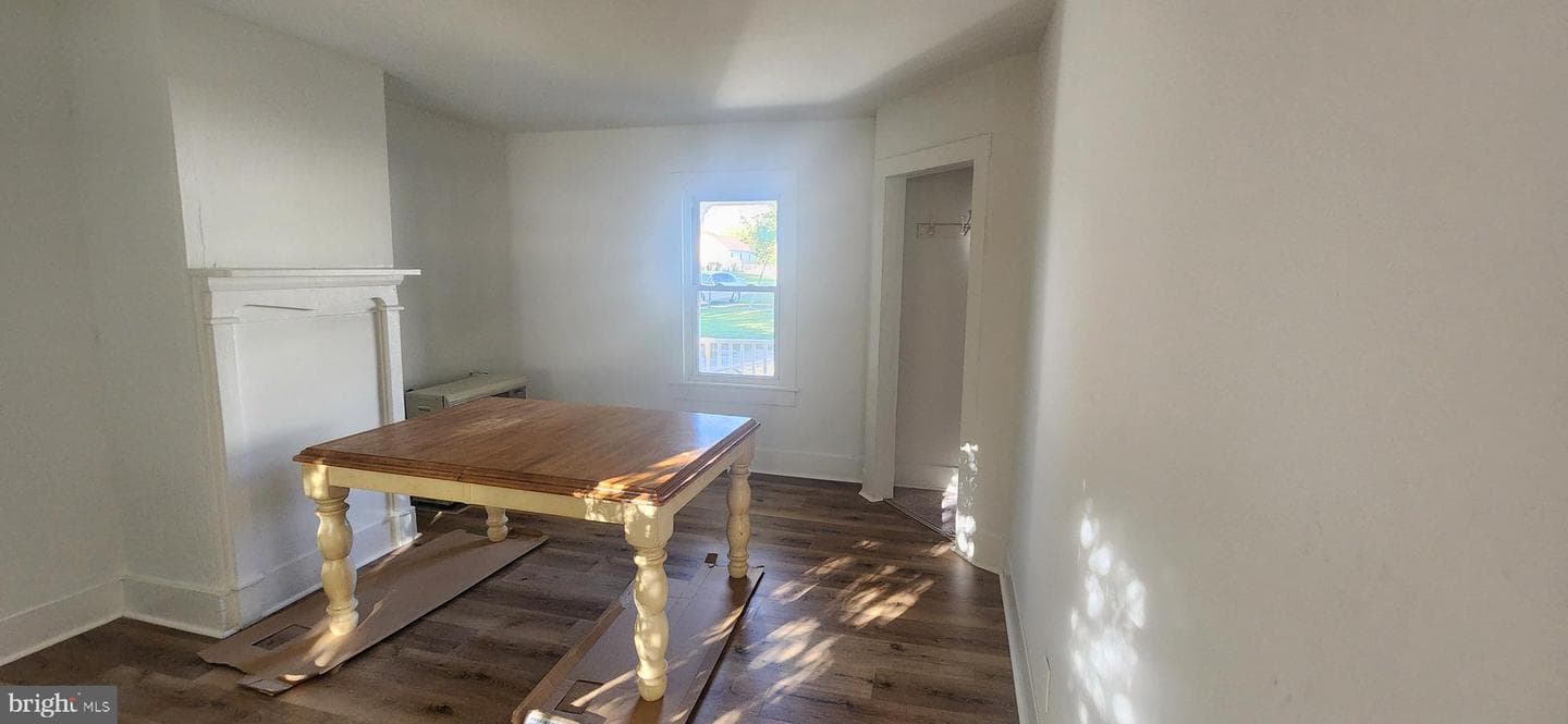 24873 Steamboat Alley photo 12