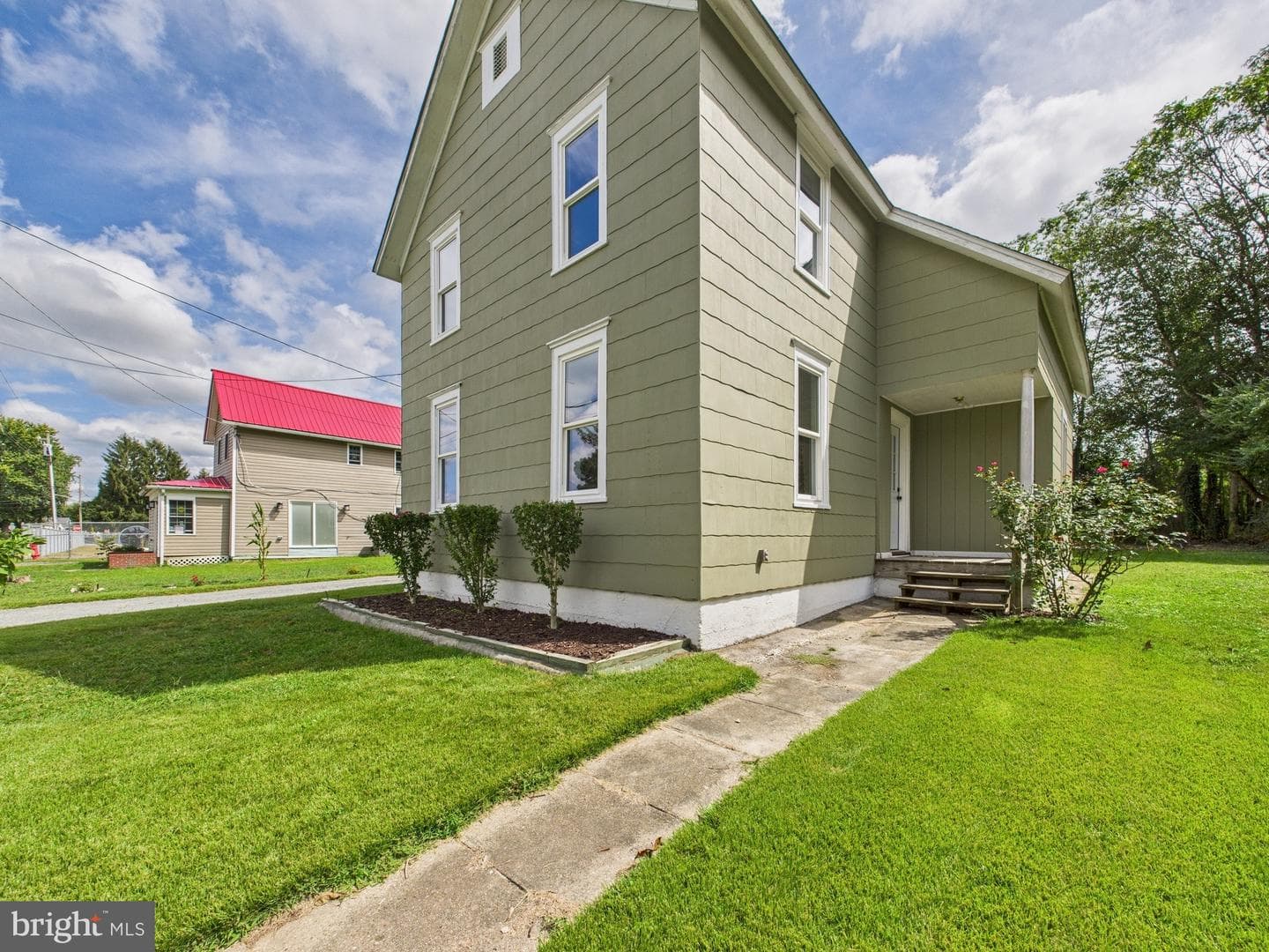 206 Academy Street